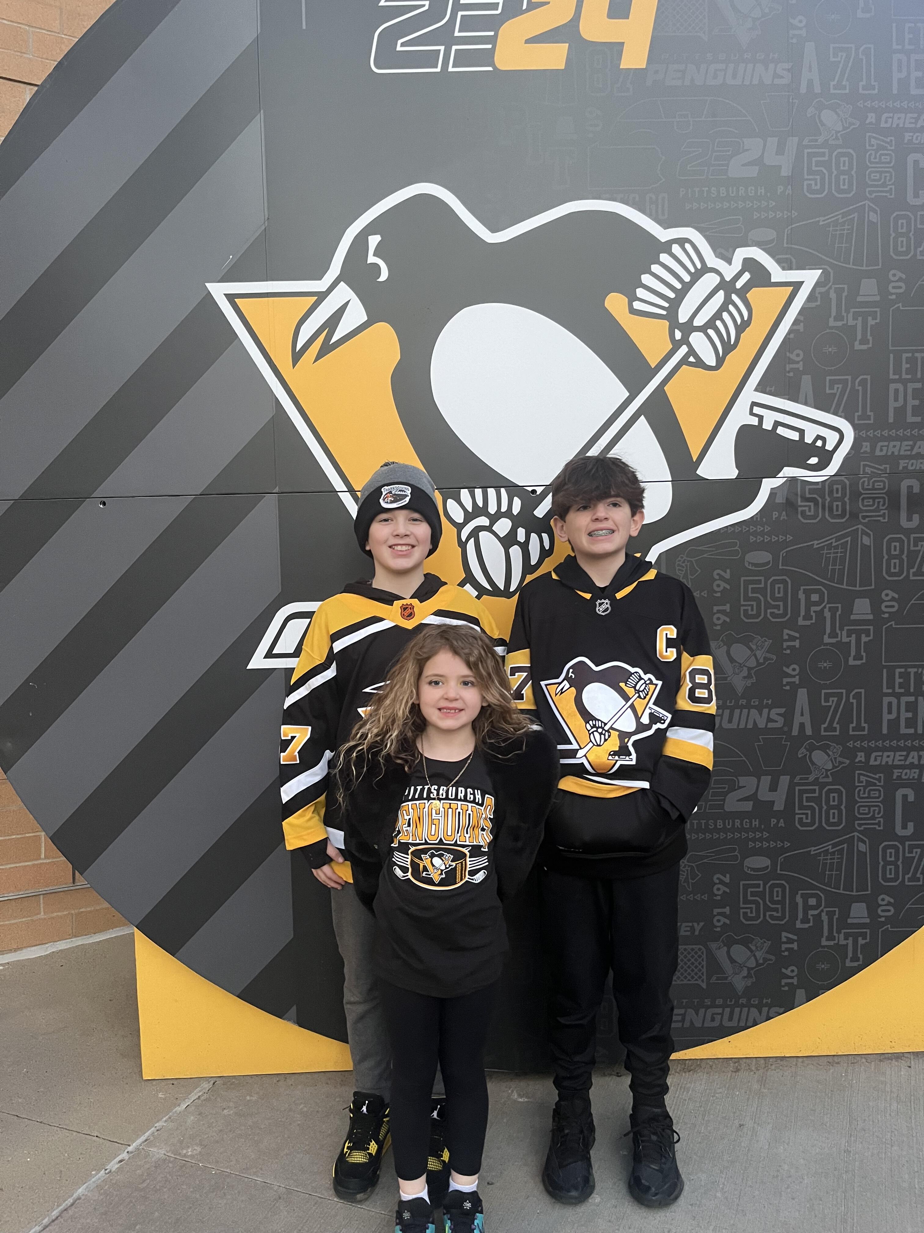 SV families at Pens game