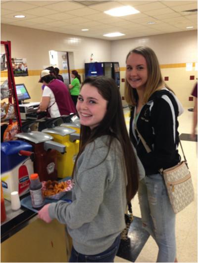 Sophomores, Reaganne McMichael and Lindsey Gratton are grabbing a bite to eat before going back to class