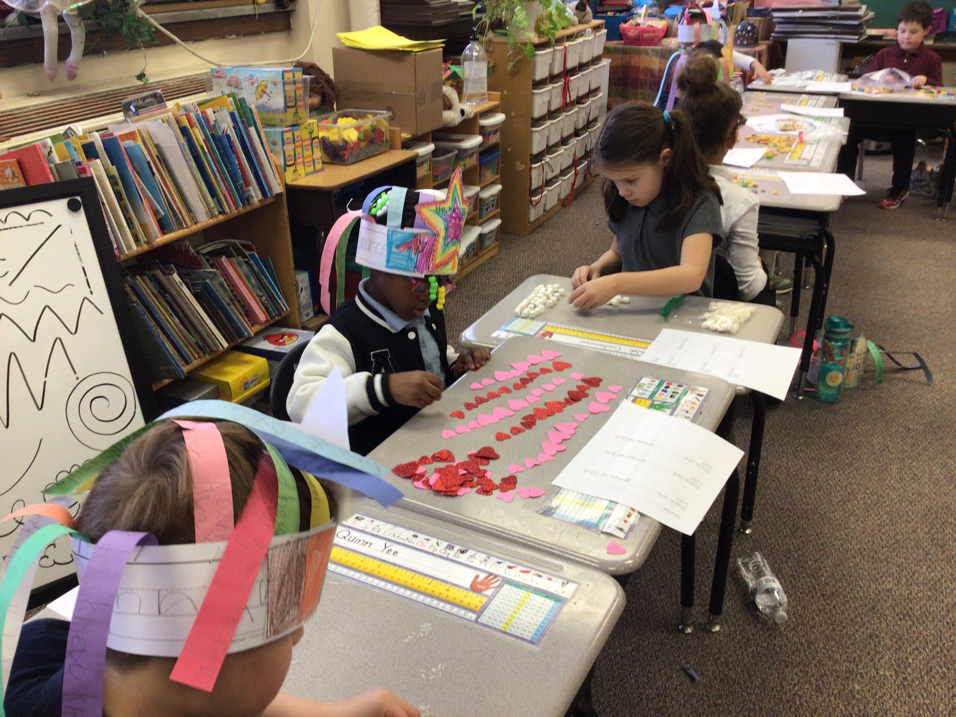 Park students count up to 100 to celebrate the 100th day of school