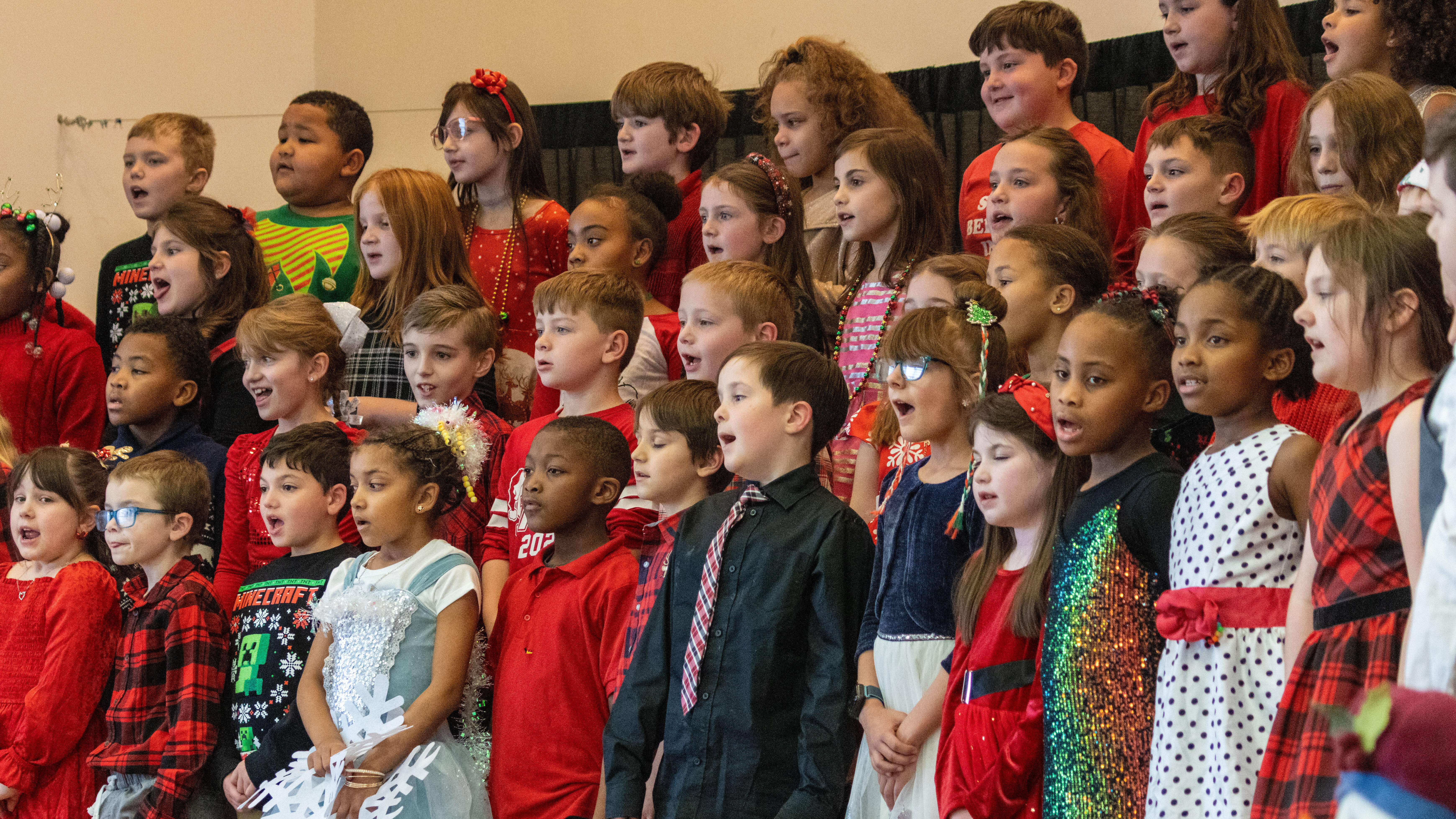 Park students present "Oh, Christmas Tree" winter concert performance